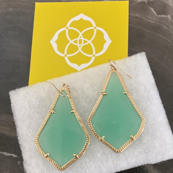 Kendra Scott Alexandra earrings - Picture 2 of 3